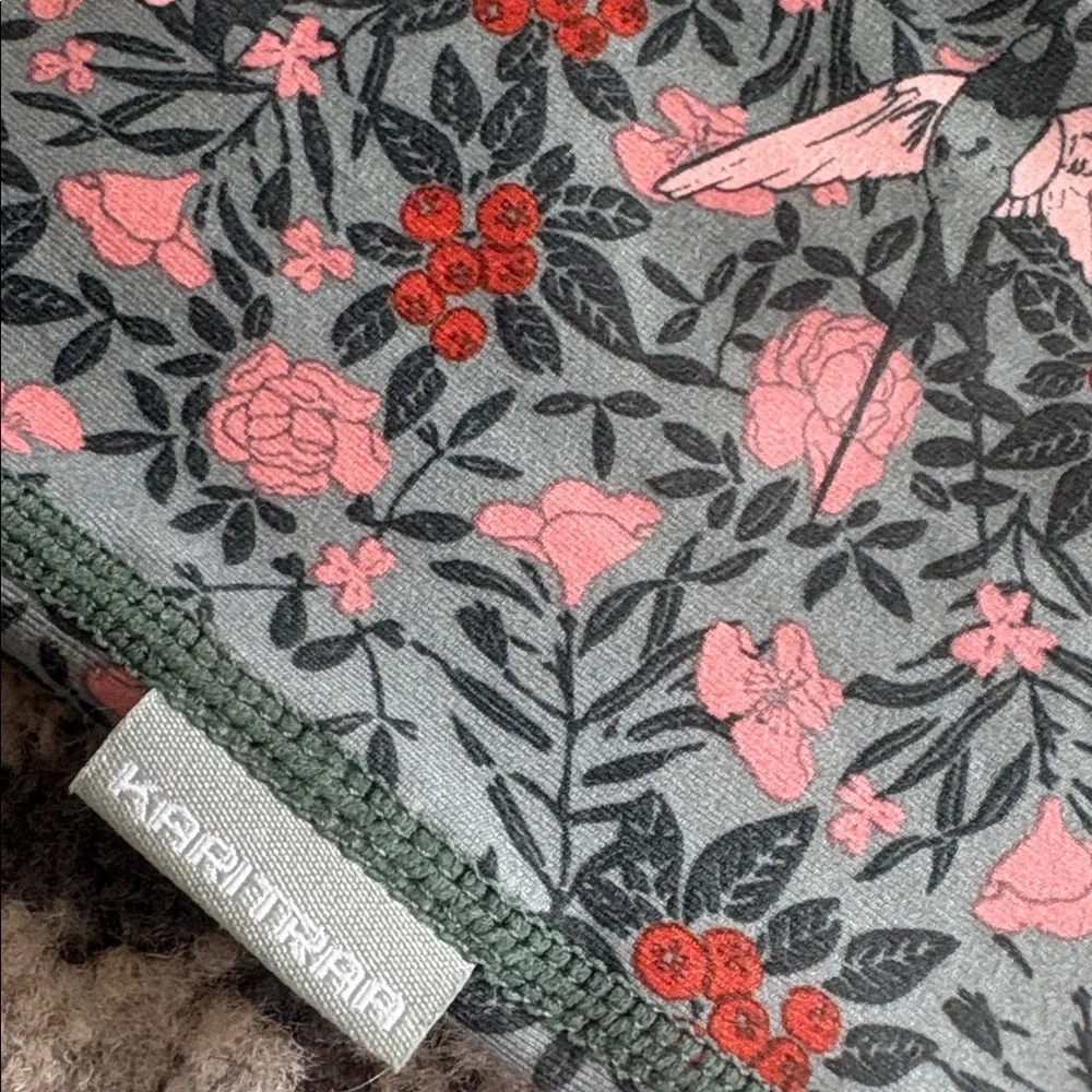 Kari Traa Floral Fryd Baselayer Top & Leggings Pink Green lightweight base layer - Picture 11 of 11